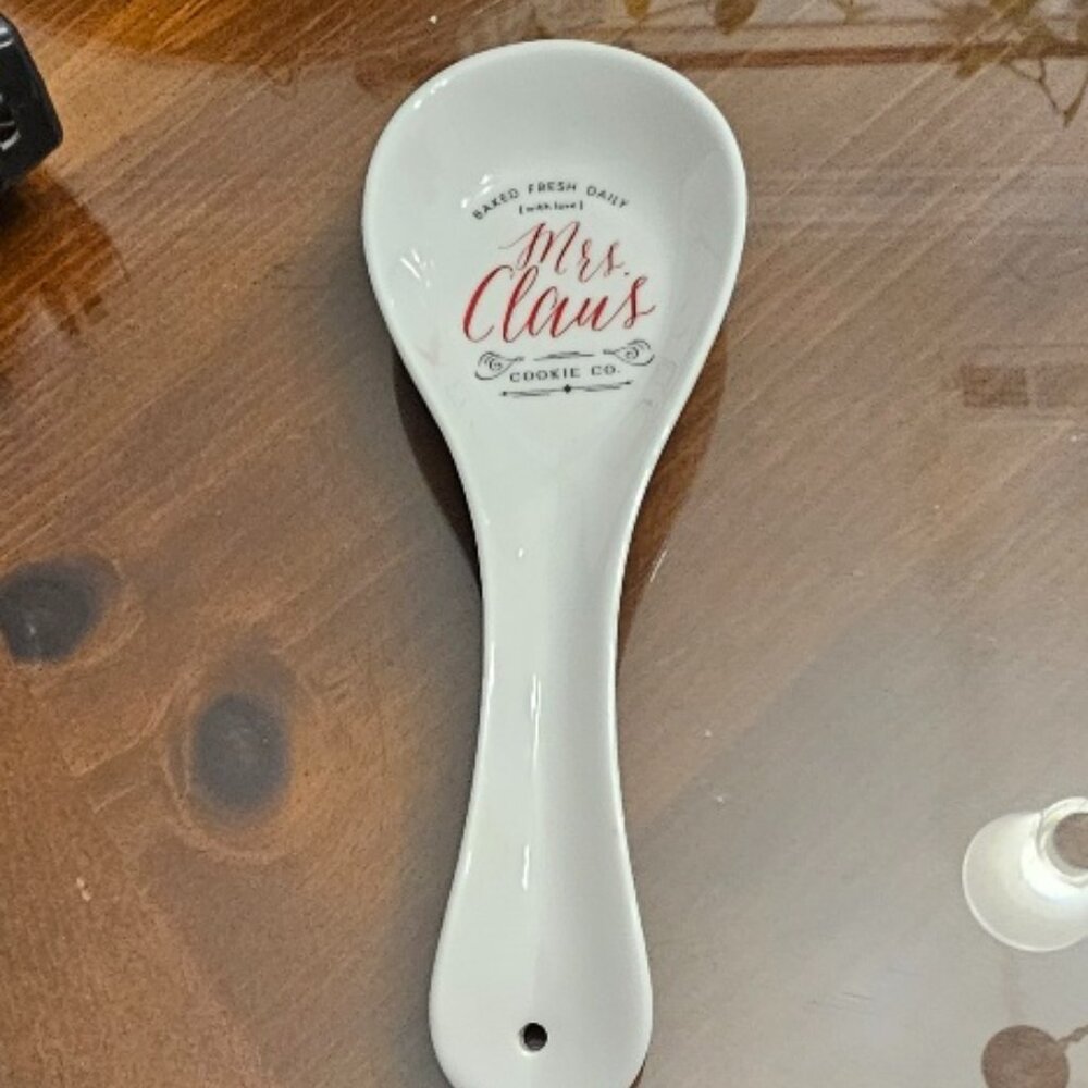 Elum Home Christmas Holiday Spoon Rest Mrs Claus EUC